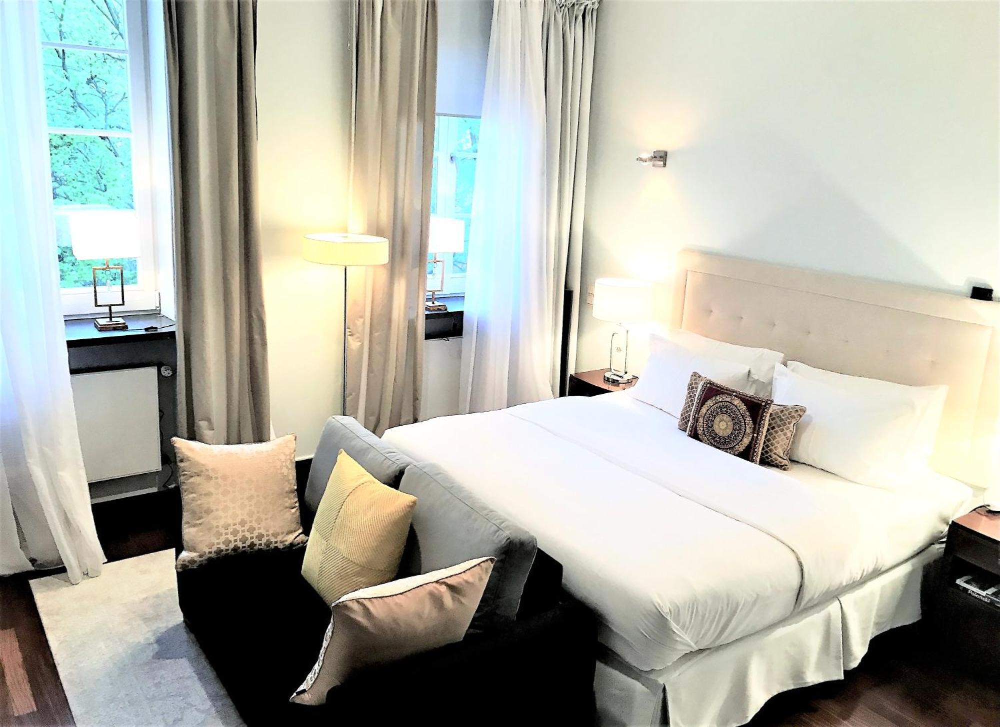 Mondrian Luxury Suites & Apartments Market Square I วอร์ซอ ภายนอก รูปภาพ